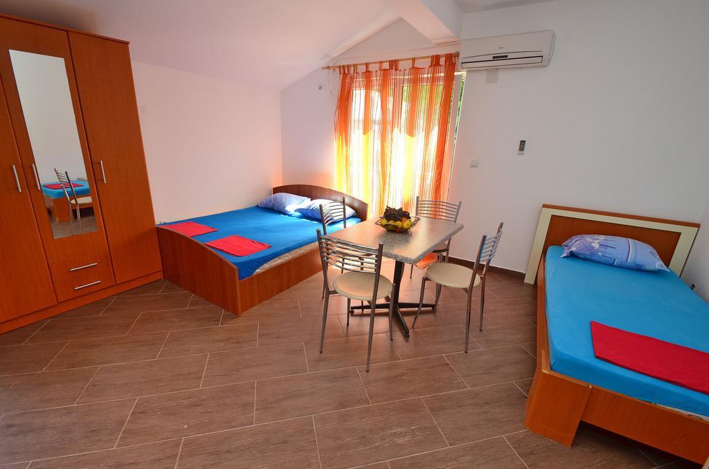 Apartments Scorpio コトル 部屋 写真