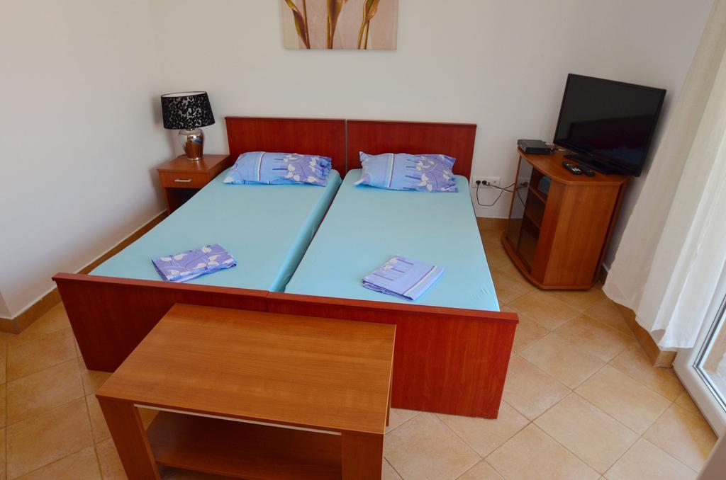 Apartments Scorpio コトル 部屋 写真