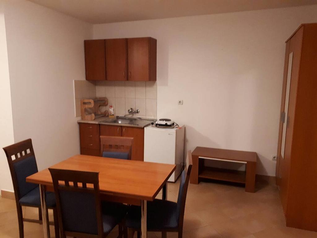 Apartments Scorpio コトル エクステリア 写真